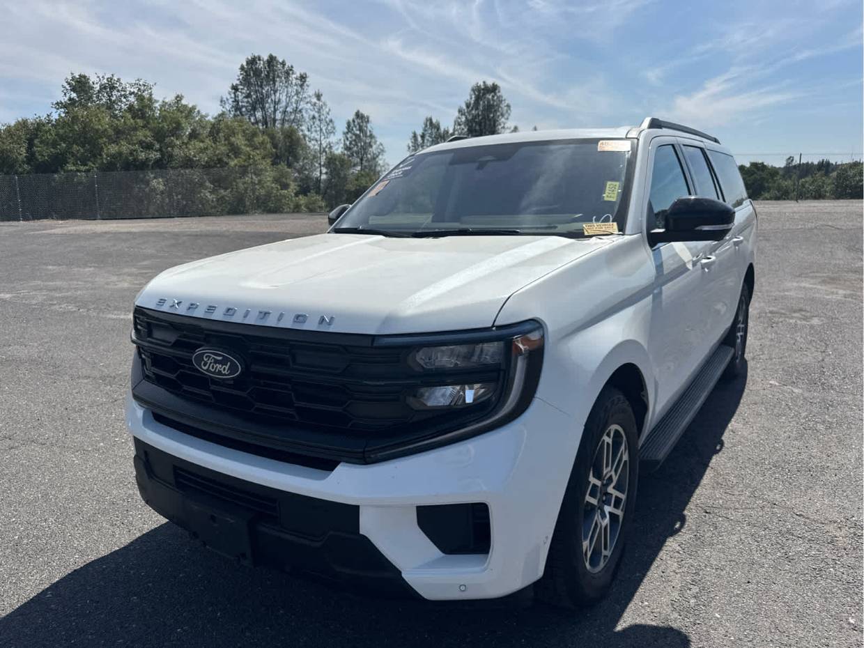 2025 Ford Expedition's photo