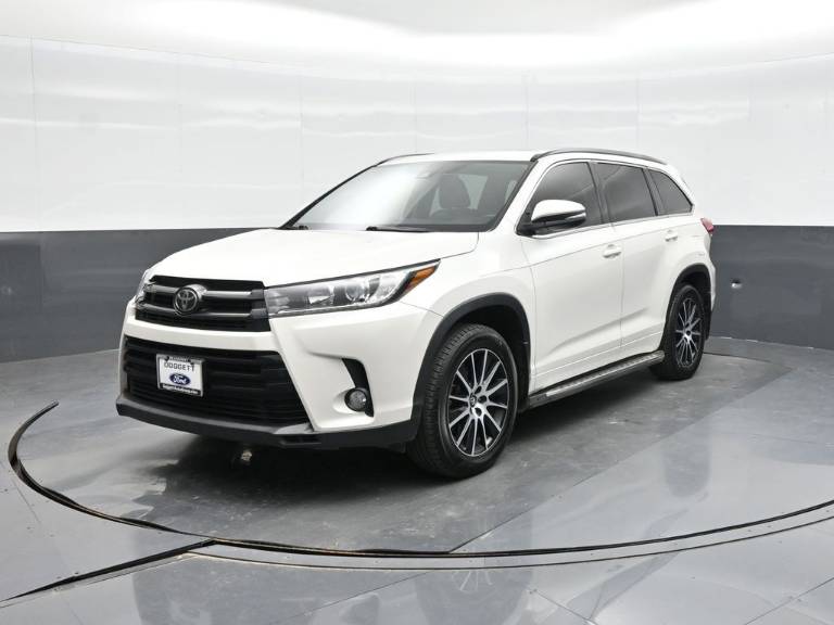 2018 Toyota Highlander SE