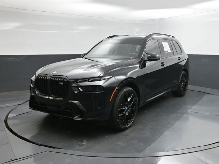 2025 BMW X7 M60i
