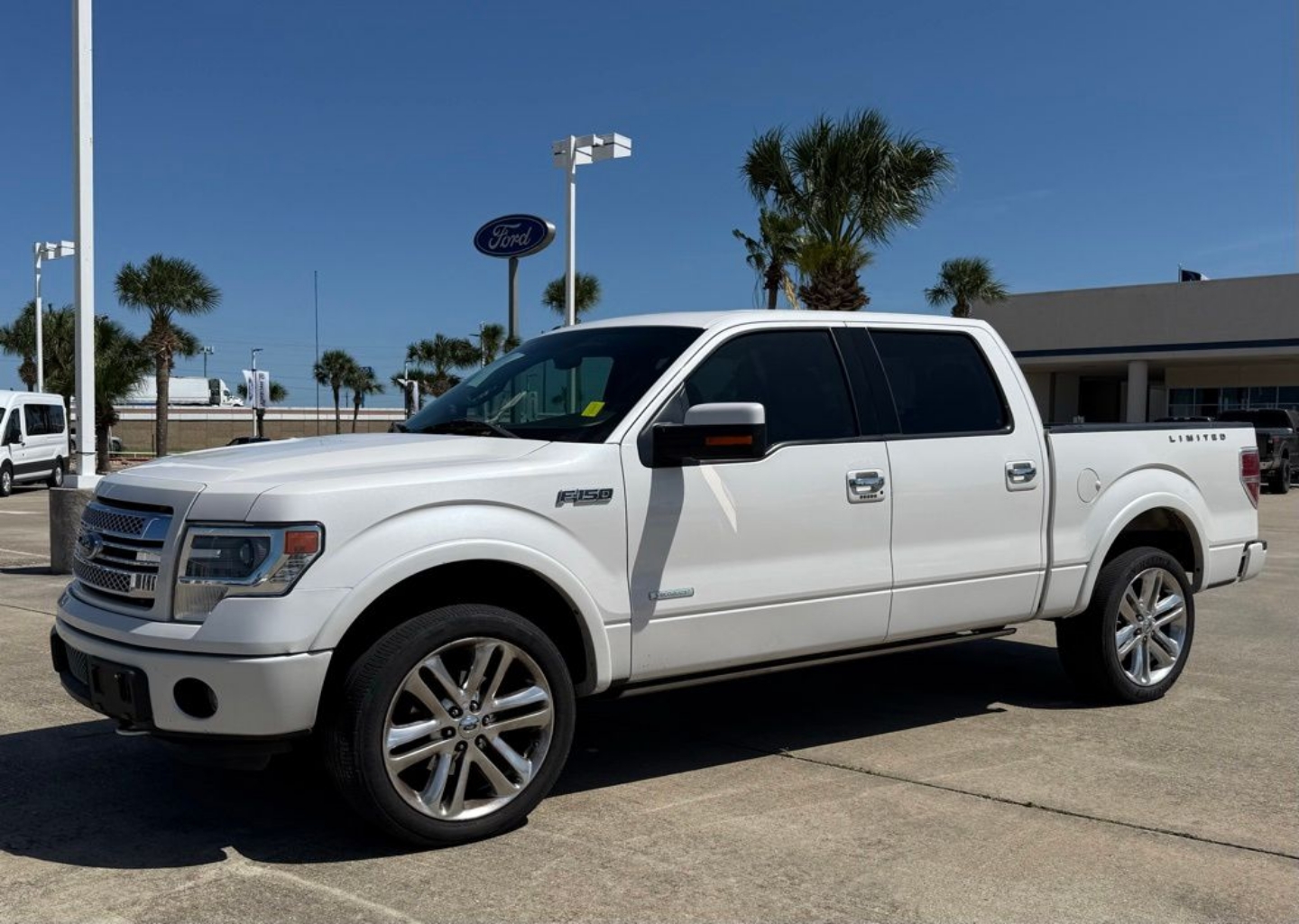 2013 Ford F-150 Limited 4x4 SuperCrew 145-in's photo