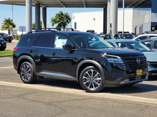 New 2026 Nissan Pathfinder Platinum