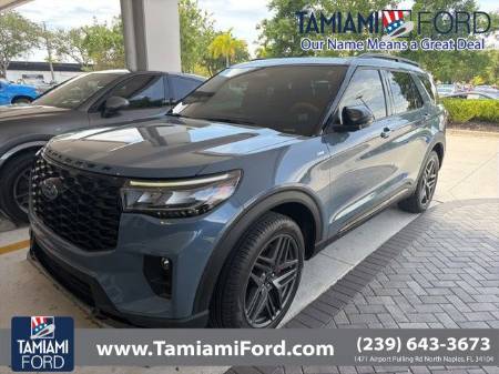 2025 Ford Explorer ST-Line