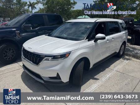 2024 Kia Carnival LX