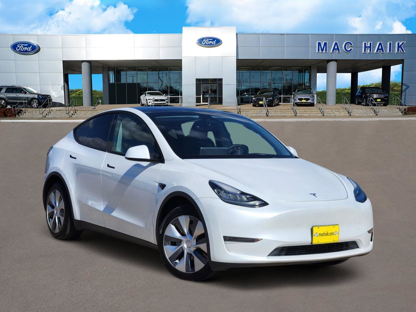 2023 Tesla Model Y Long Range Dual Motor All-Wheel Drive's photo