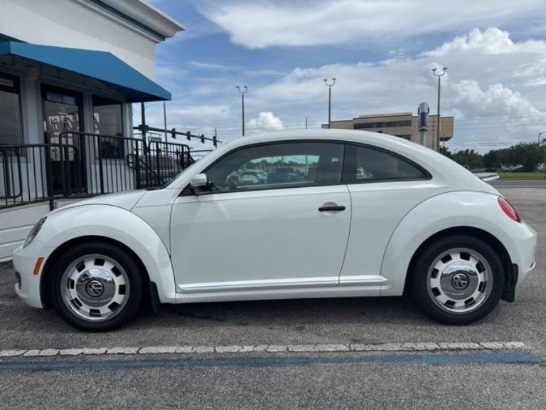 2016 Volkswagen Beetle Coupe 1.8T Classic
