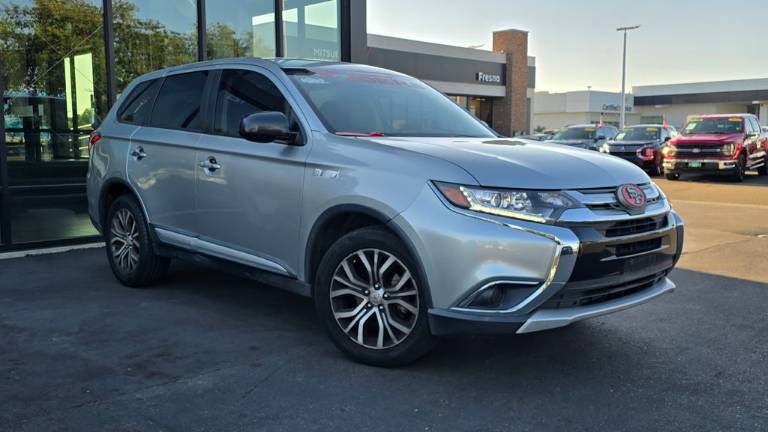2018 Mitsubishi Outlander ES