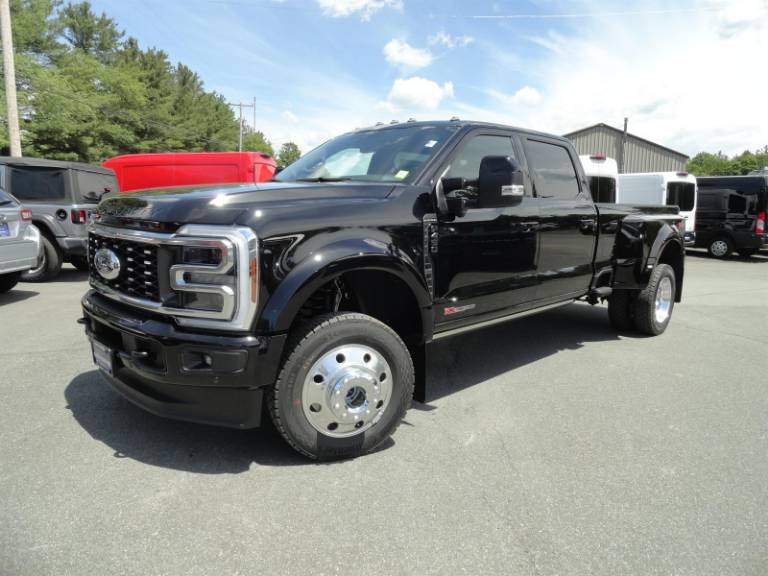 2026 Ford Super Duty F-450® Platinum®