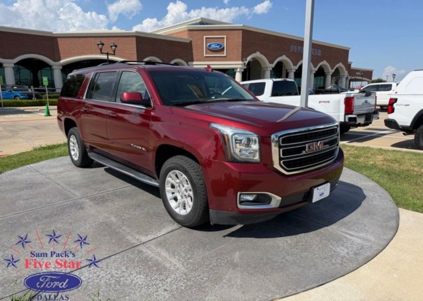 2019 GMC Yukon 4WD SLT's photo