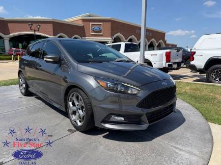 2016 Ford Focus ST
