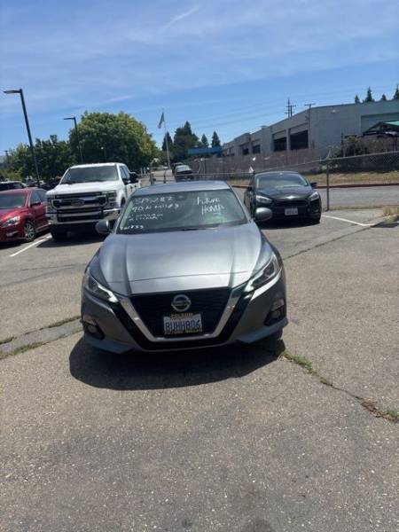 2020 Nissan Altima 2.5 SV