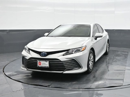 2022 Toyota Camry Hybrid LE