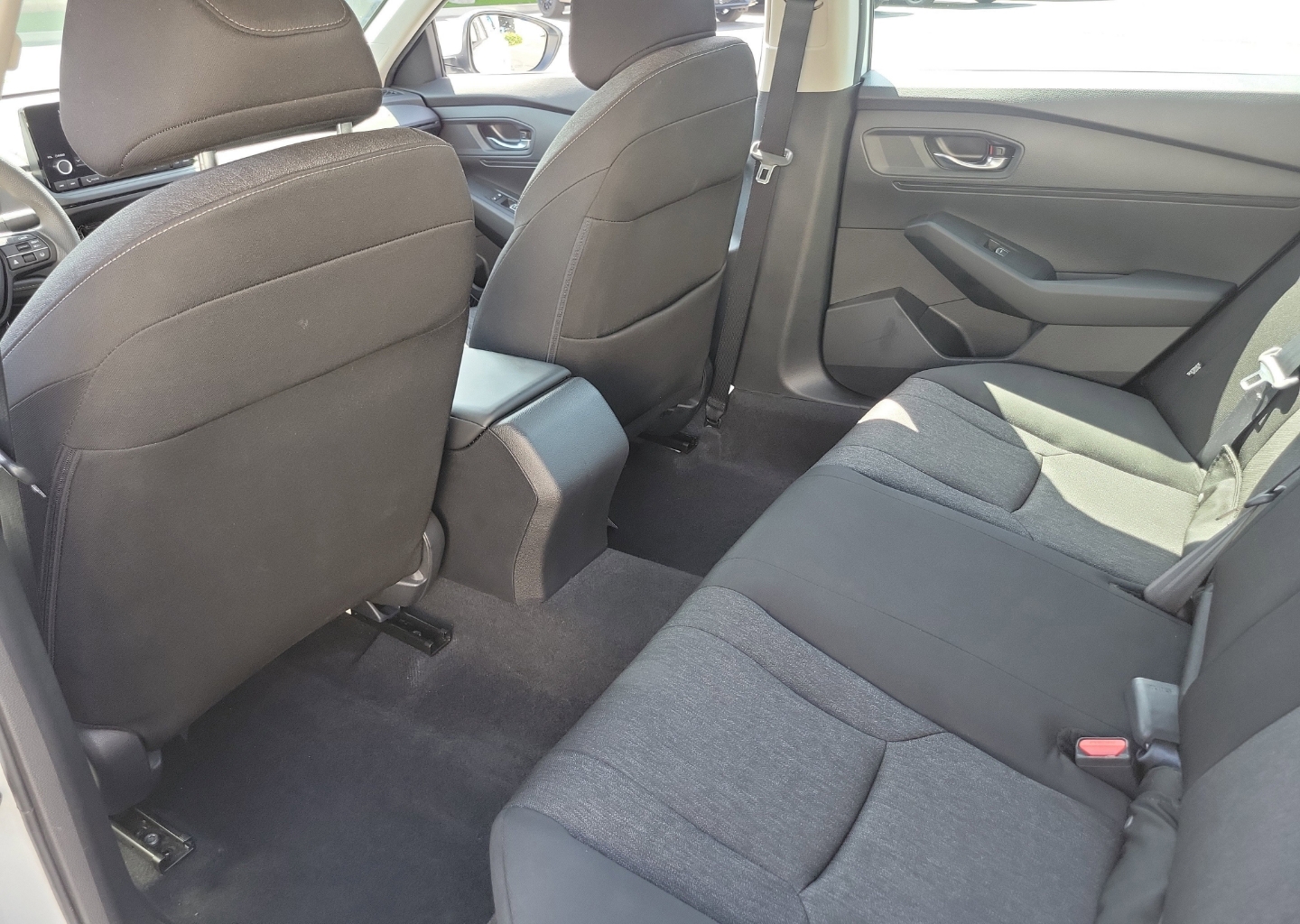 2023 Honda Accord LX - Photo 13