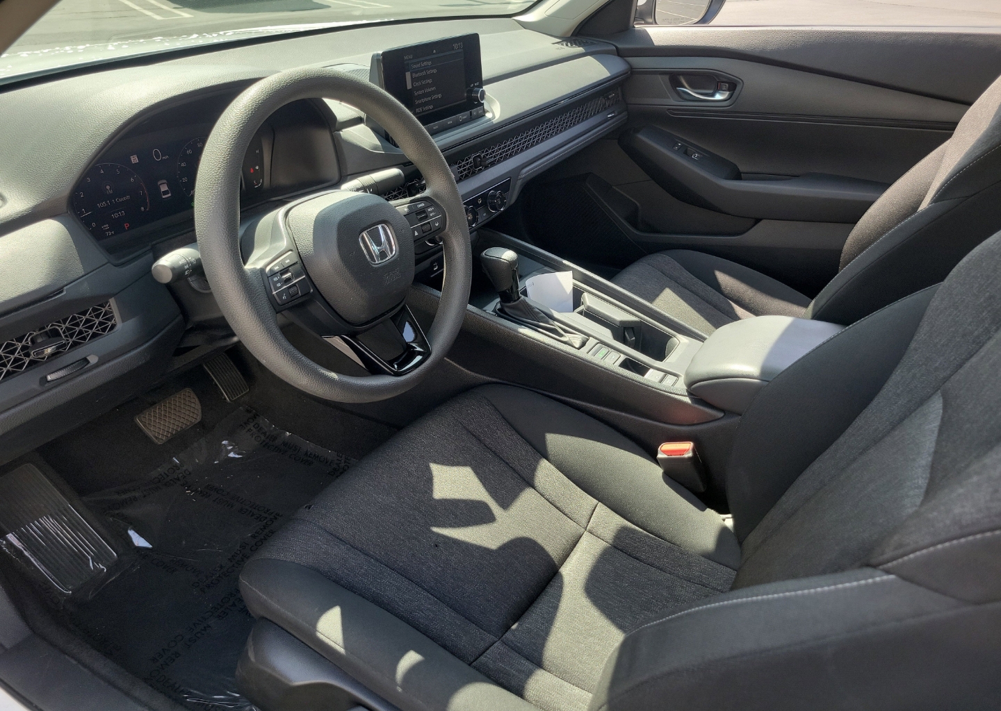 2023 Honda Accord LX - Photo 17
