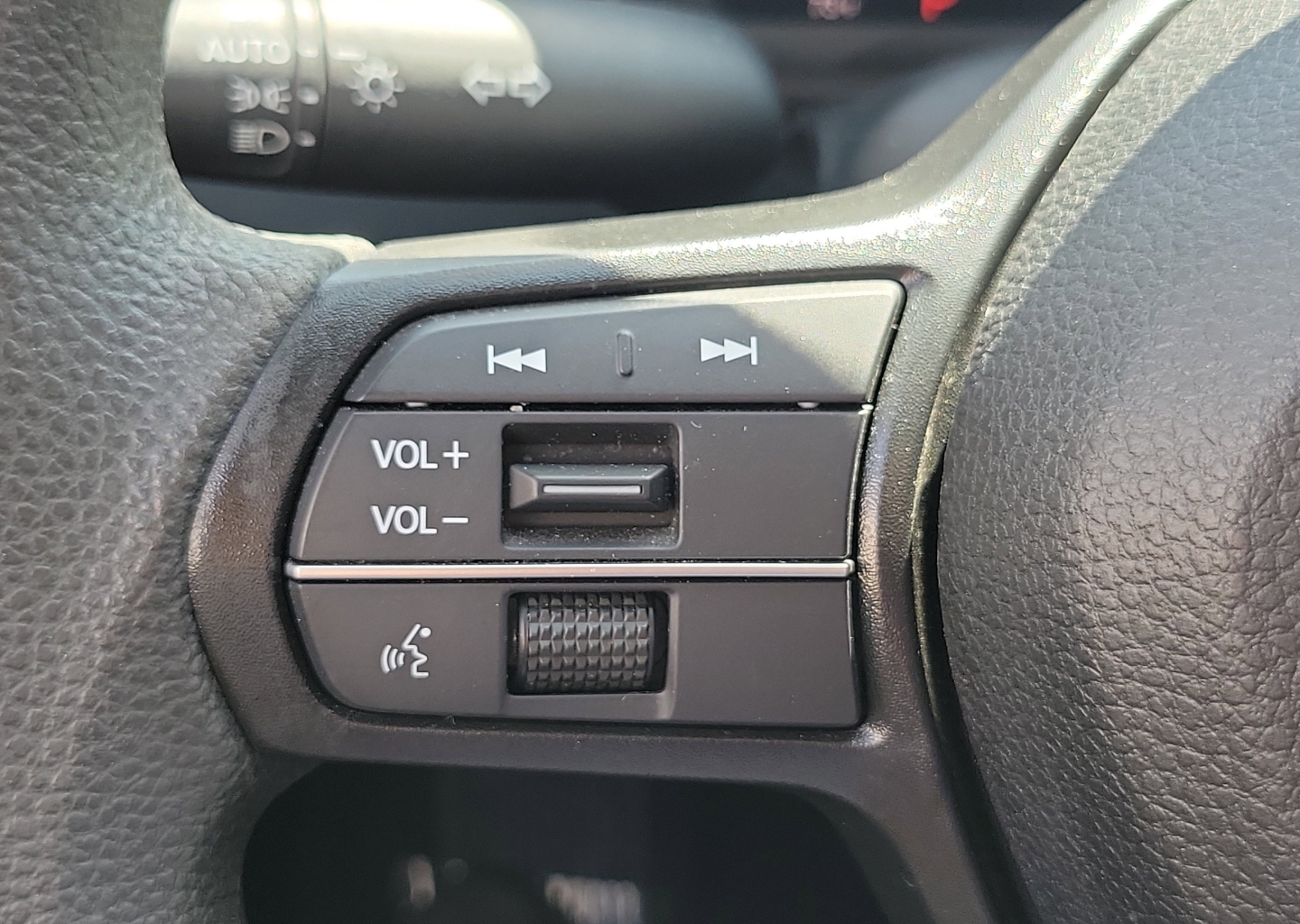 2023 Honda Accord LX - Photo 22