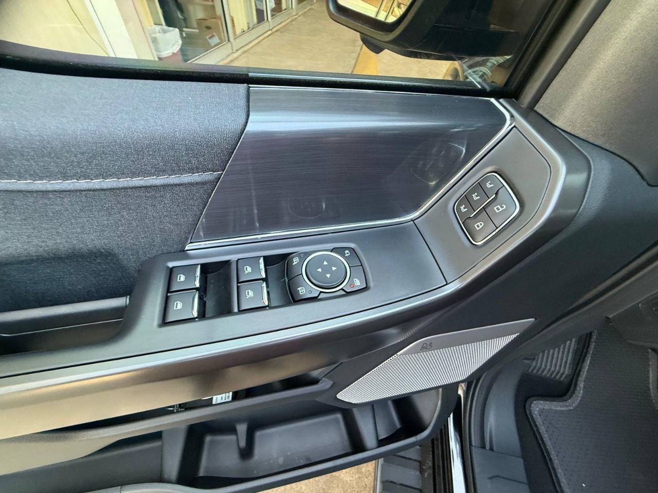 2025 Ford F-150 Lariat - Photo 24