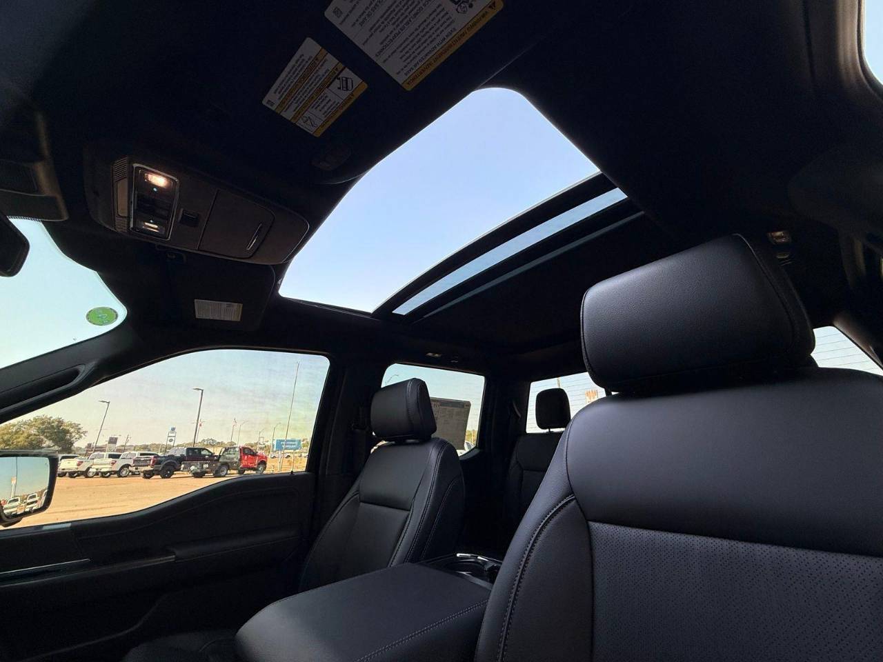 2025 Ford F-150 Lariat - Photo 28