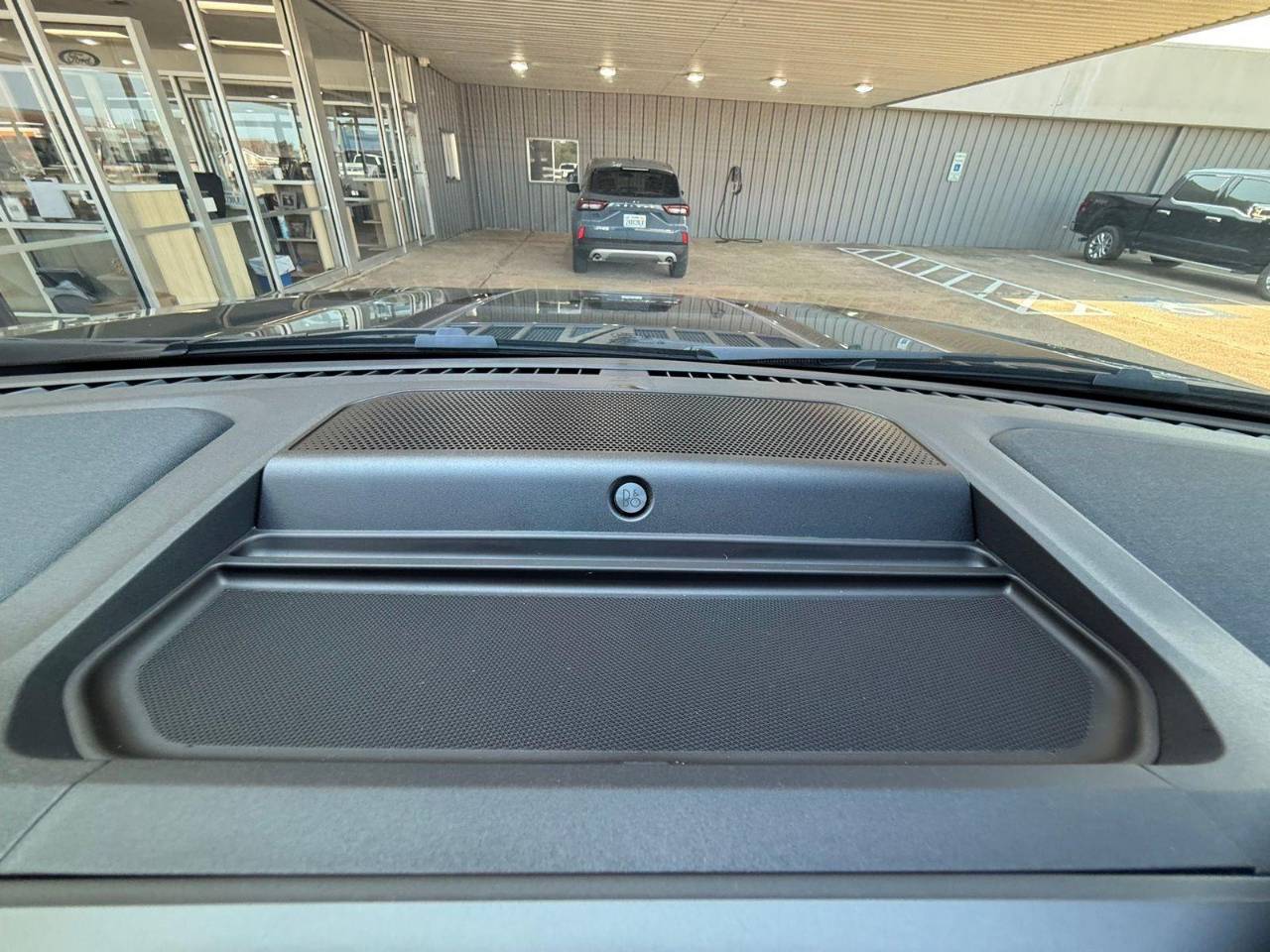 2025 Ford F-150 Lariat - Photo 30