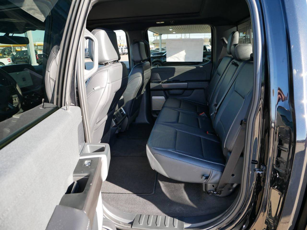 2025 Ford F-150 Lariat - Photo 31