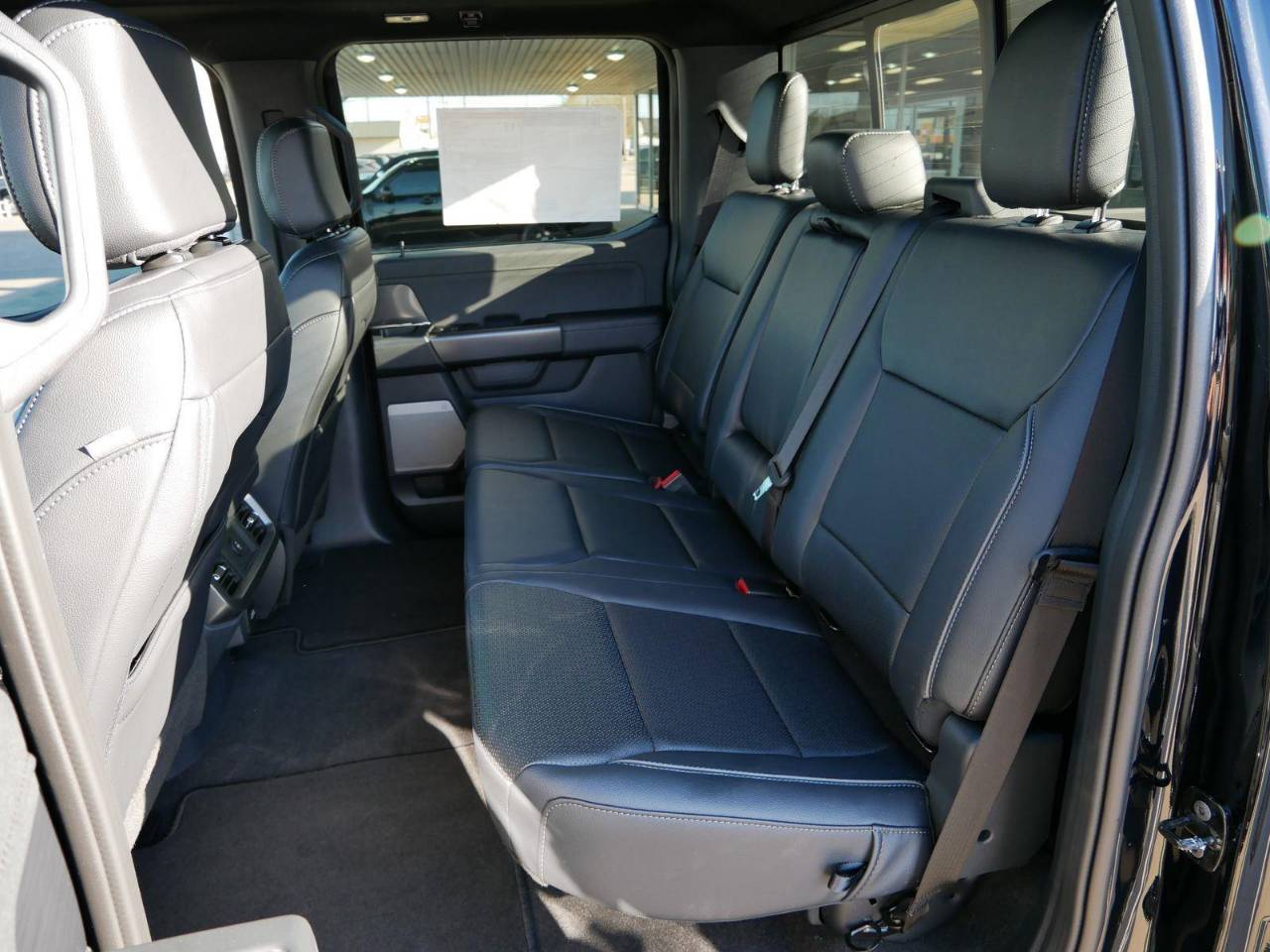 2025 Ford F-150 Lariat - Photo 32