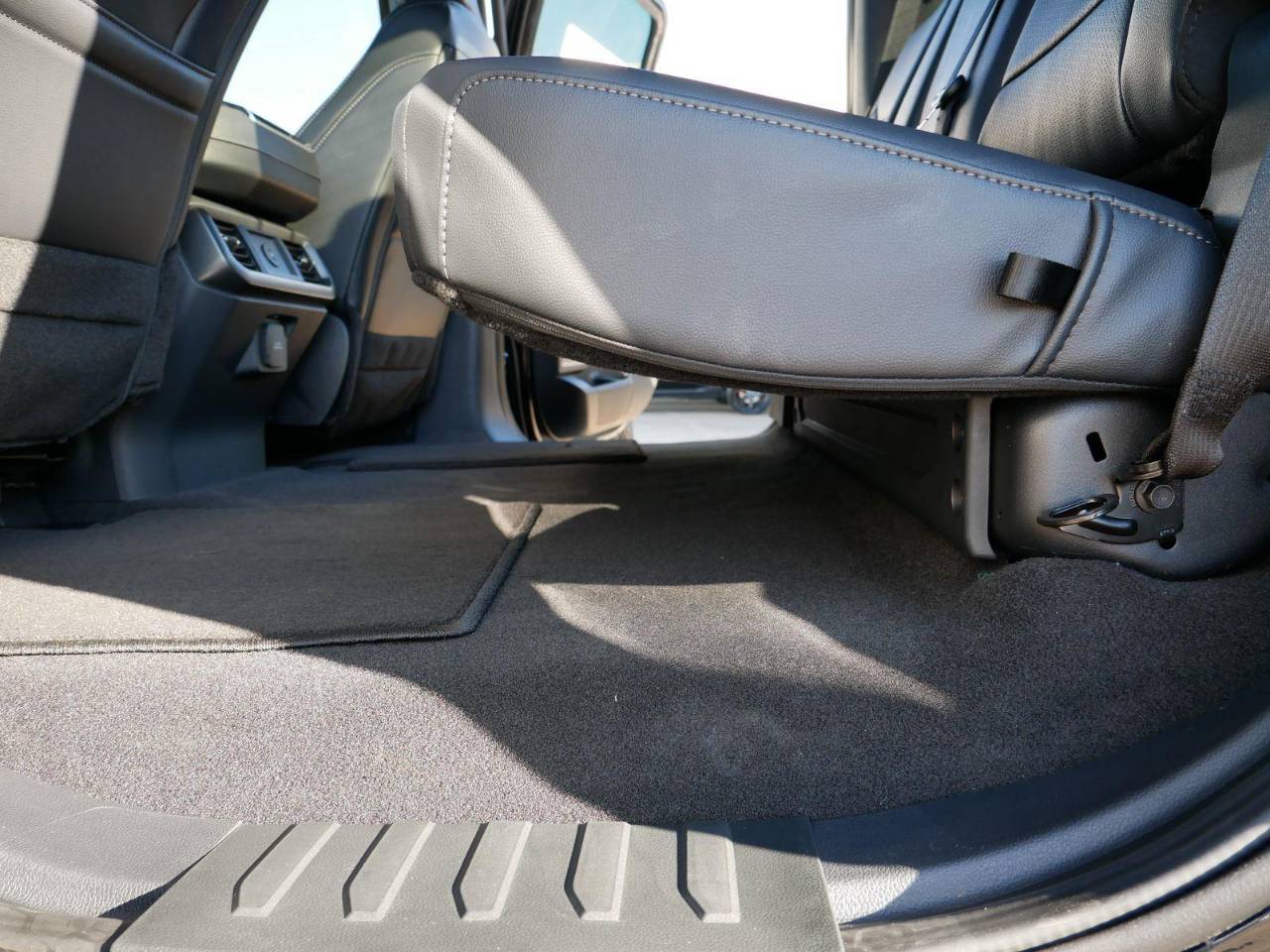 2025 Ford F-150 Lariat - Photo 34