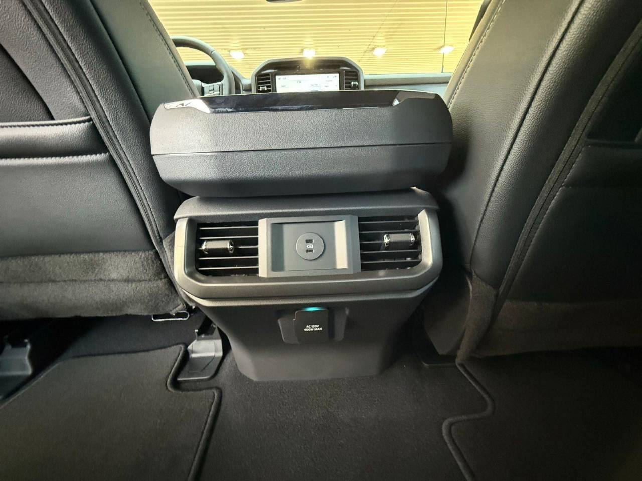 2025 Ford F-150 Lariat - Photo 36