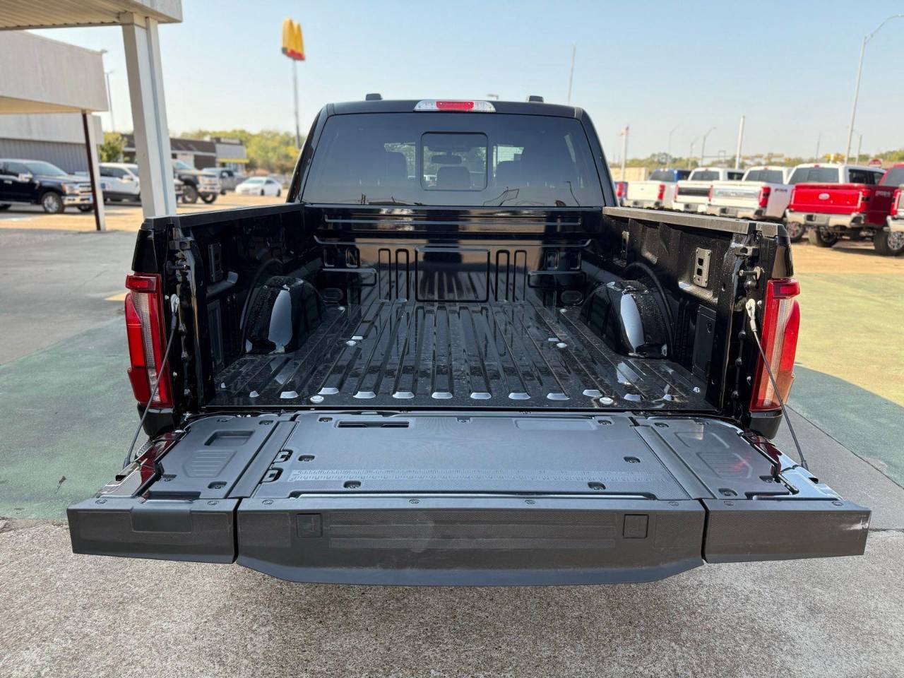 2025 Ford F-150 Lariat - Photo 44