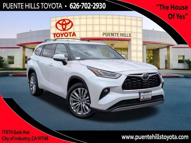 2023 Toyota Highlander Platinum