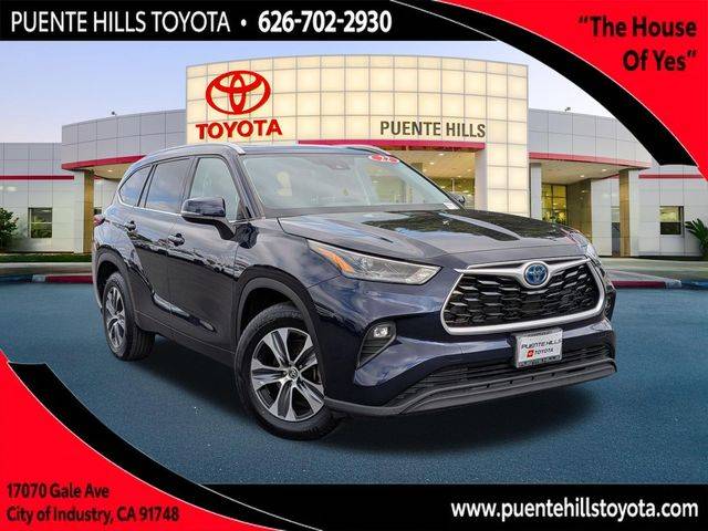 2022 Toyota Highlander Hybrid XLE