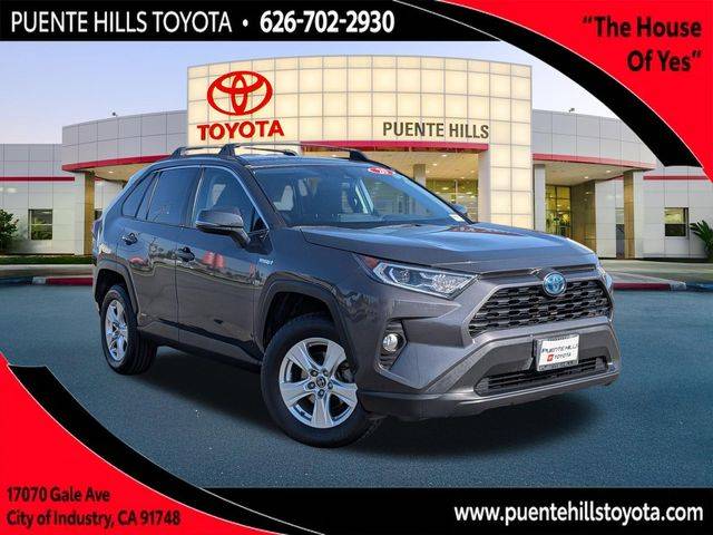2020 Toyota RAV4 Hybrid XLE
