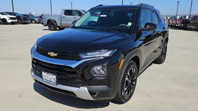 2023 Chevrolet Trailblazer LT's photo