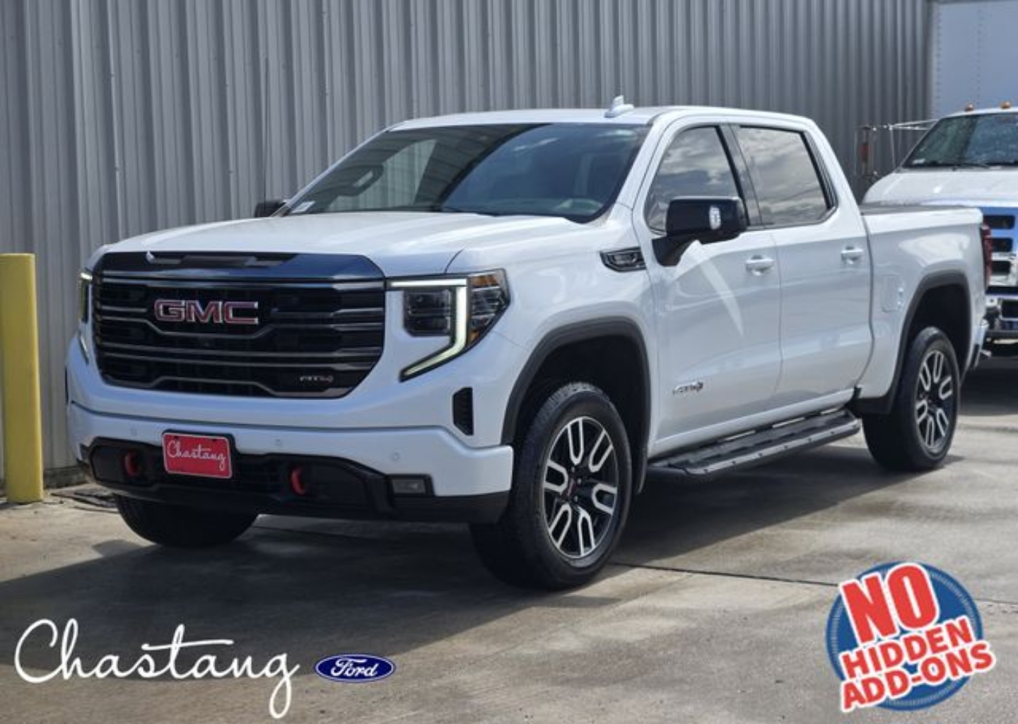 2023 GMC Sierra 4WD Crew Cab Short Box AT4's photo