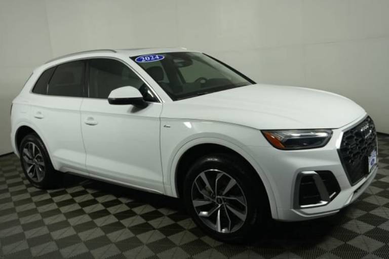 2024 Audi Q5 S line Premium Plus