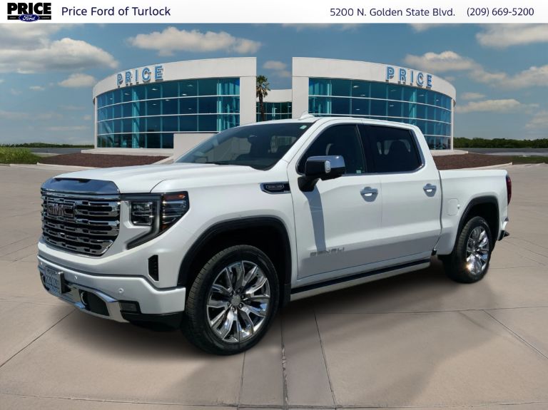 2023 GMC Sierra Denali