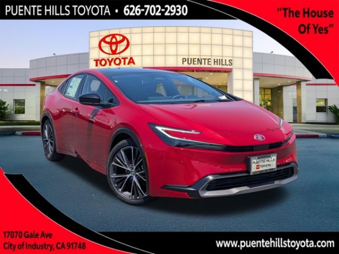 2026 Toyota Prius Limited FWD's photo