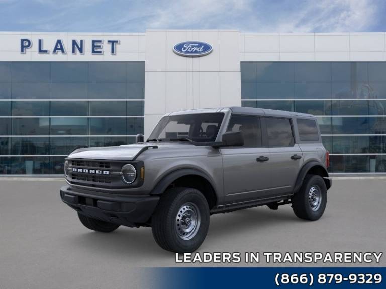 2026 Ford Bronco Base 4 Door 4X4