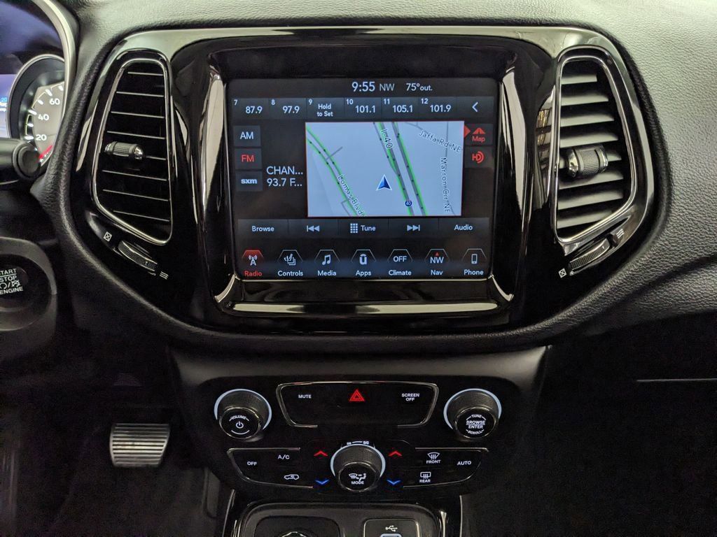 2018 Jeep Compass Limited - Photo 8
