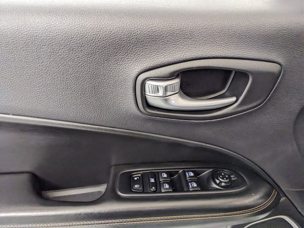 2018 Jeep Compass Limited - Photo 32