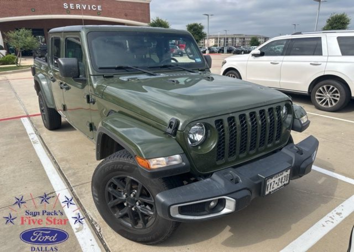 2021 Jeep Gladiator Sport S's photo