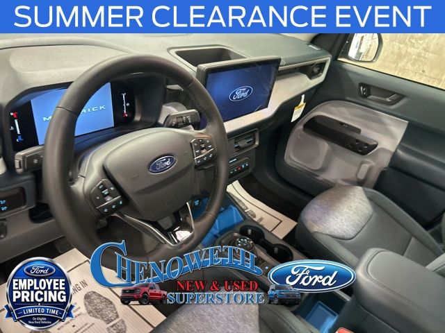 2025 Ford Maverick XLT - Photo 13