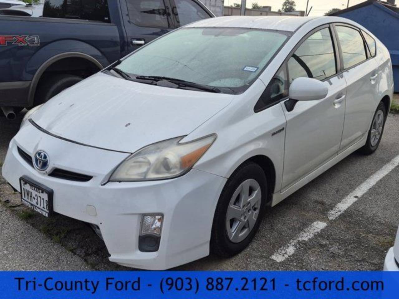 2010 Toyota Prius II's photo