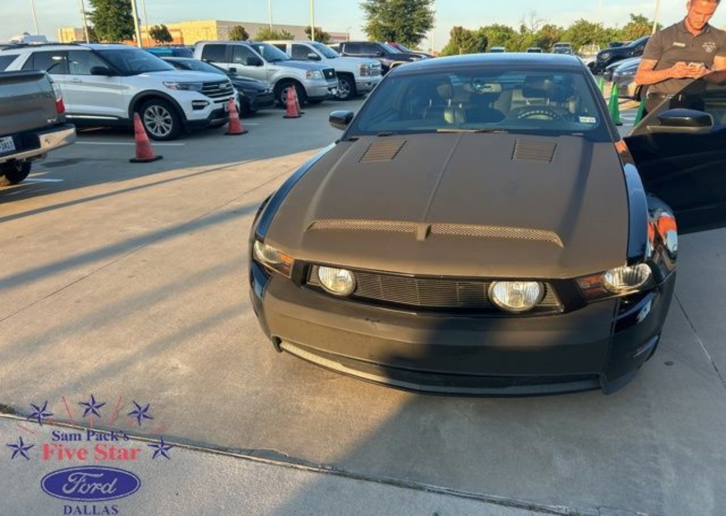 2010 Ford Mustang GT Premium's photo