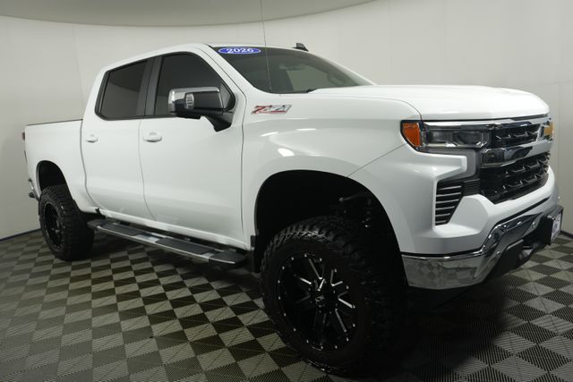 Used 2026 Chevrolet Silverado 1500 LT with VIN 1GCUKDED9TZ112617 for sale in Kansas City