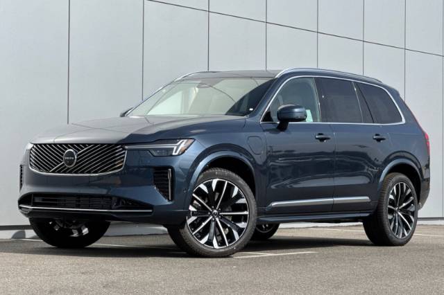 2026 Volvo XC90 Plug-In Hybrid T8 Ultra