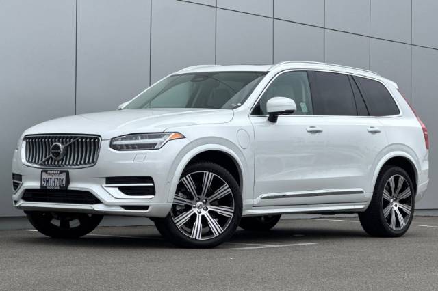 2024 Volvo XC90 Recharge Plug-In Hybrid T8 Plus 6 Passenger