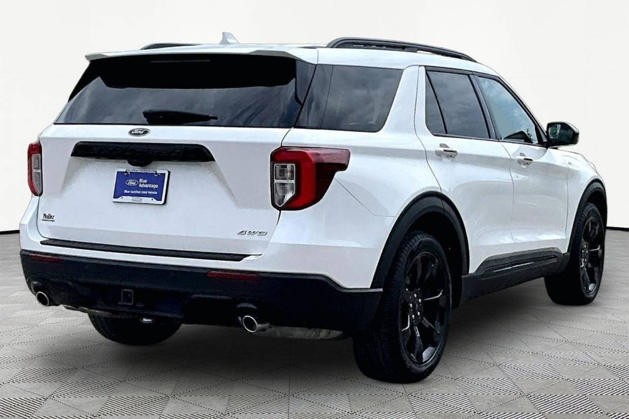 Certified 2024 Ford Explorer ST-LINE with VIN 1FMSK8KH9RGA83285 for sale in Kansas City