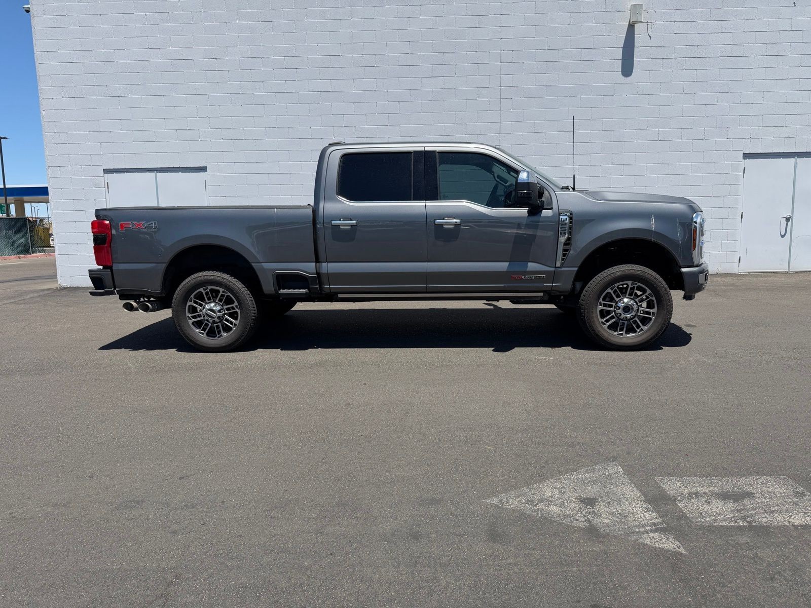 2024 Ford F-250 Limited 4x4 Crew Cab 8' Box's photo