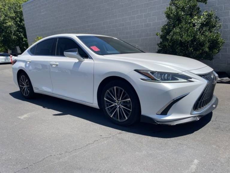 2022 Lexus ES 300H