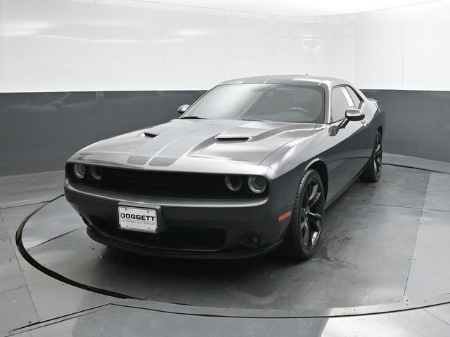 2017 Dodge Challenger SXT