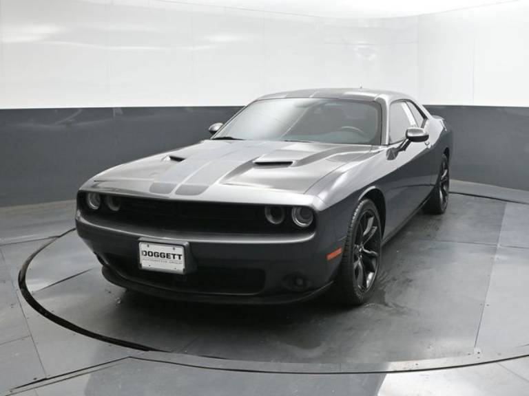 2017 Dodge Challenger SXT
