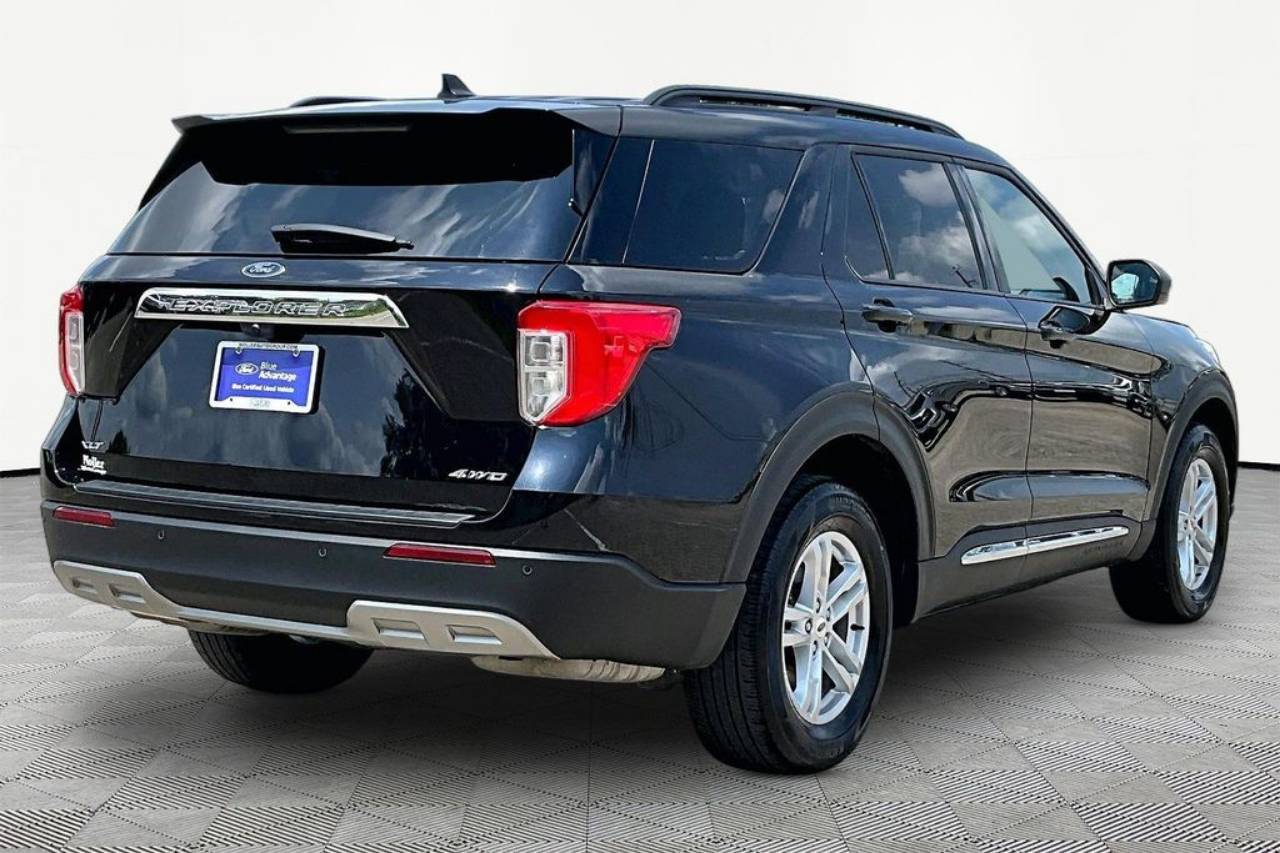 Certified 2024 Ford Explorer XLT with VIN 1FMSK8DH0RGA52830 for sale in Kansas City